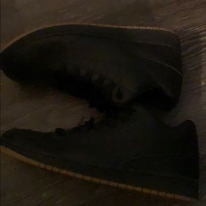 Jordan Executive Low